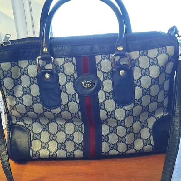 Gucci Sherry Handbags - Authentic Vintage Gucci Bag